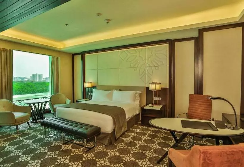 هتل Intercontinental Dhaka, An Ihg