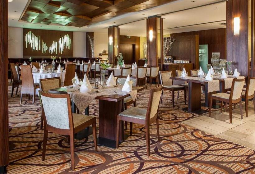 בית מלון כפרי Partizan