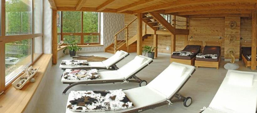 בית מלון כפרי Partizan