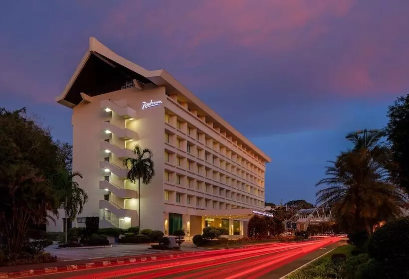 Radisson Hotel Brunei Darussalam