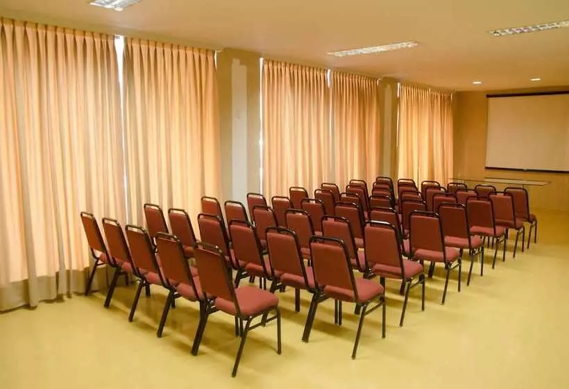 Hotel Rede Andrade San Martin