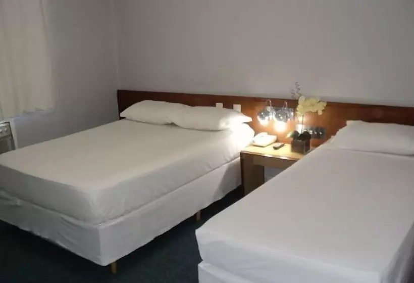 Hotel Rede Andrade San Martin