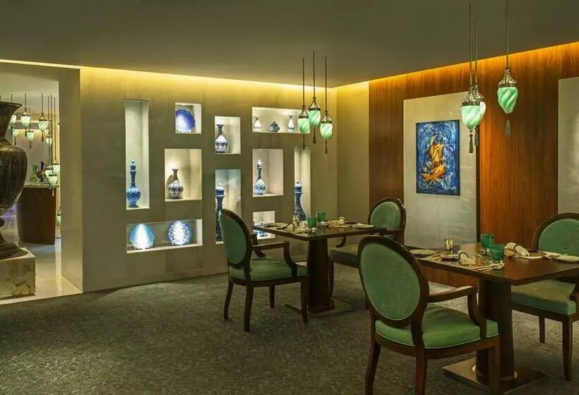 هتل Sheraton Bahrain