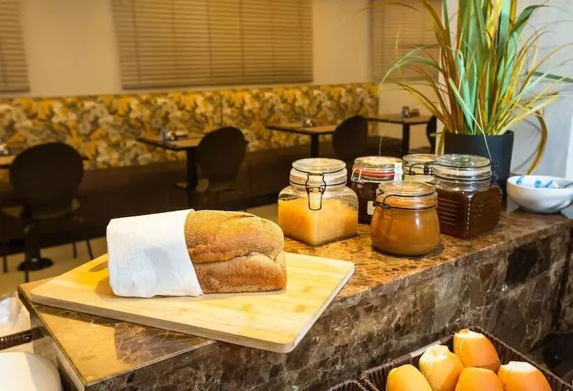 هتل Slim Joinville By Slaviero Hoteis