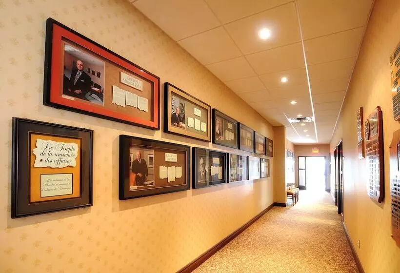 هتل & Suites Le Dauphin Drummondville