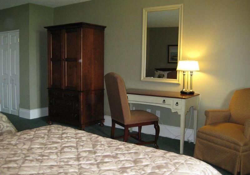 ホテル The Gananoque Inn