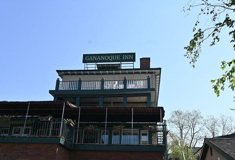 ホテル The Gananoque Inn