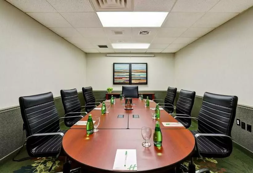 酒店 Holiday Inn Guelph And Conference Centre, An Ihg