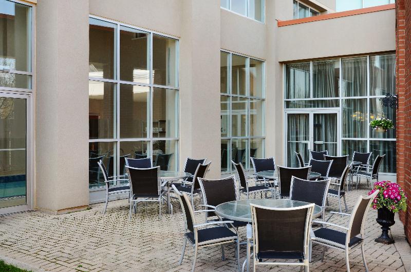 Holiday Inn Hotel & Suites London, An Ihg