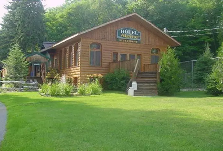 호텔 Auberge Alpine Inn