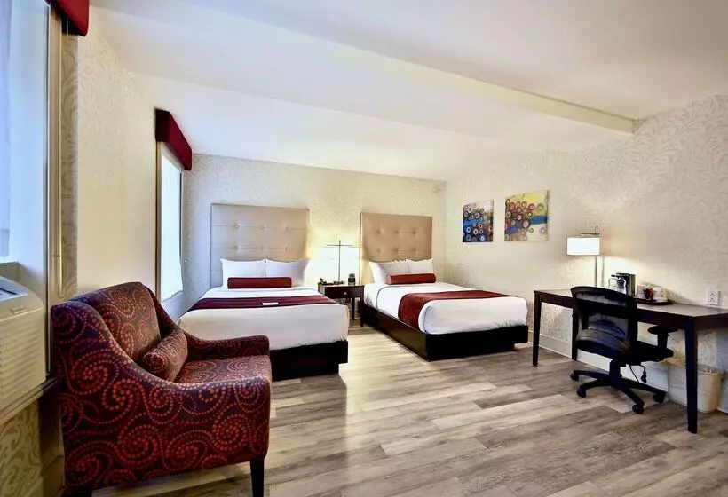 Best Western Plus Montreal Downtown Hotel Europa