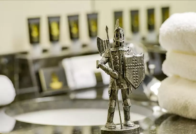 Szálloda Black Knight Inn