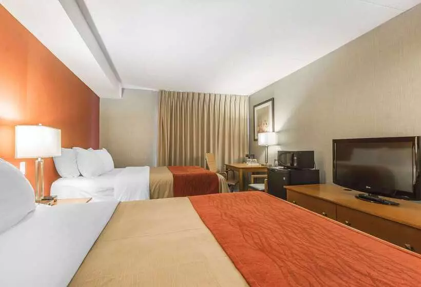 فندق Comfort Inn Oshawa