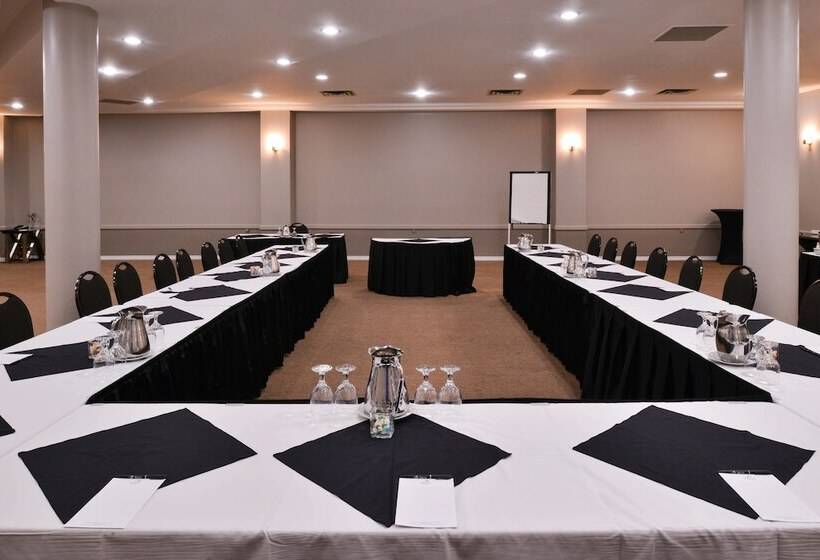 Delta Hotels By Marriott Regina