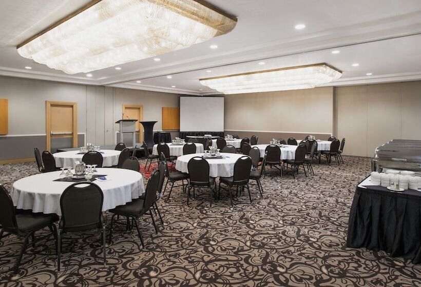 Delta Hotels By Marriott Regina