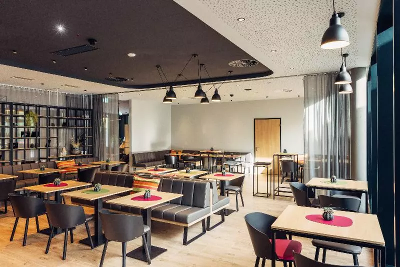 酒店 Harry S Home Bern Expo