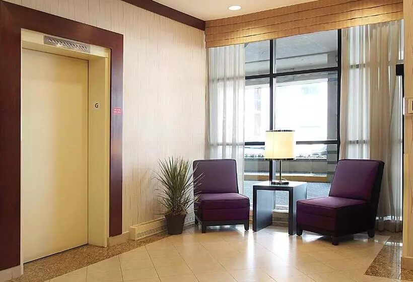 Hotel Holiday Inn & Suites Winnipeg Downtown, An Ihg