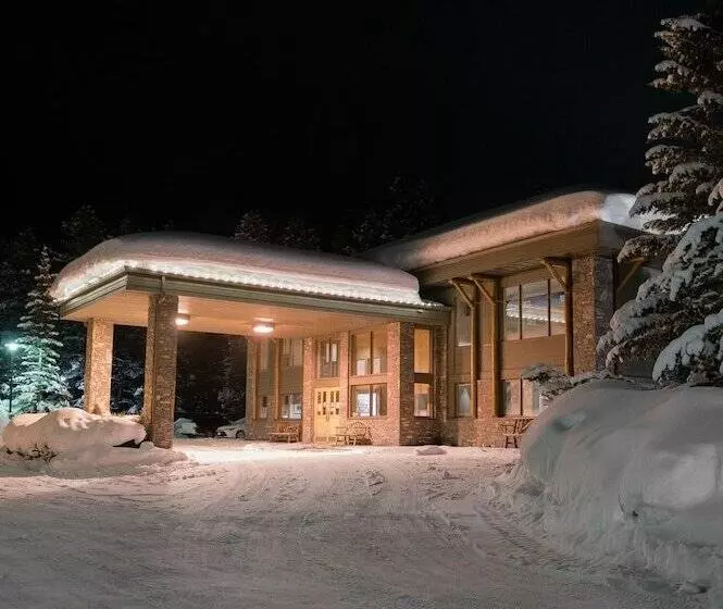 Hotel Mountaineer Lodge