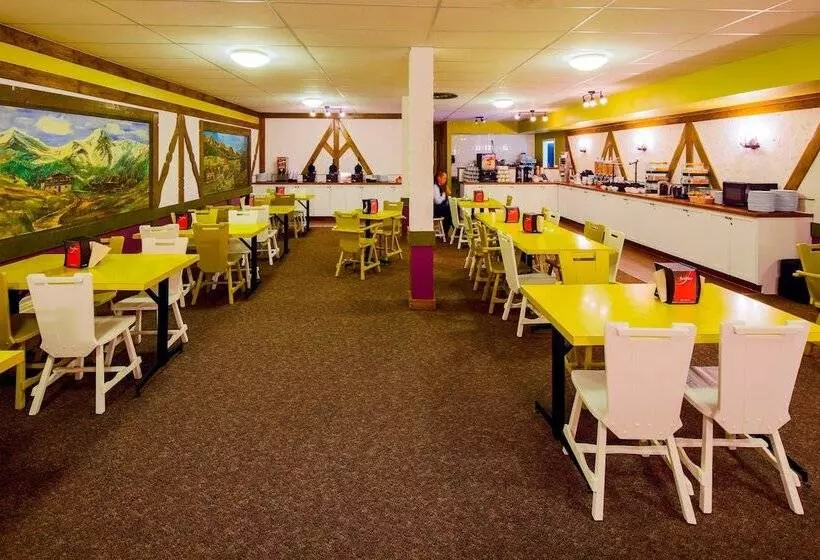 Hotel Mountaineer Lodge