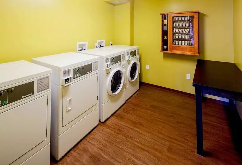 Hotel Mountaineer Lodge