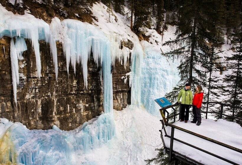 هتل Mountaineer Lodge