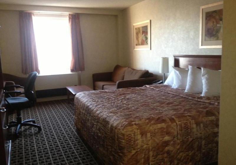 هتل Ramada Yorkton