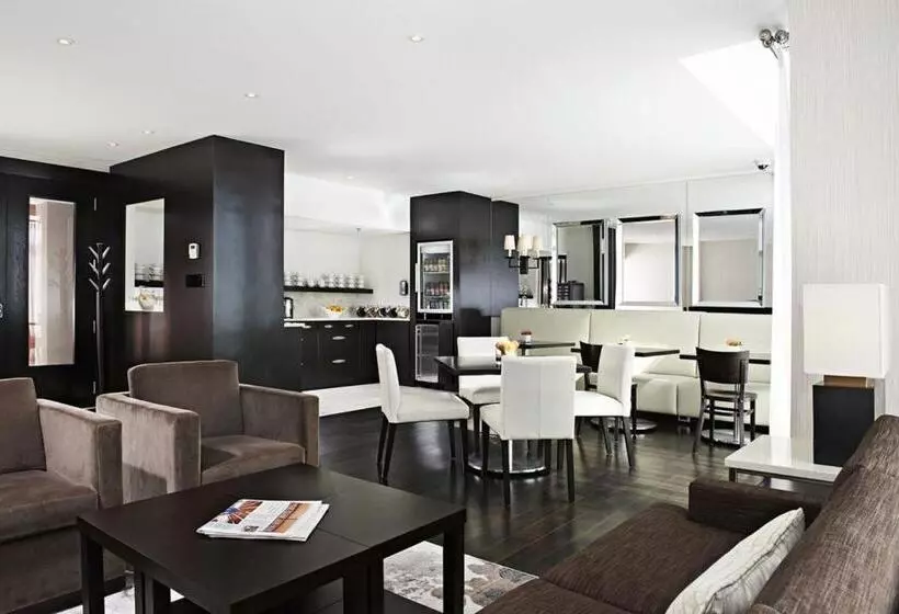 Hotel The Prince George