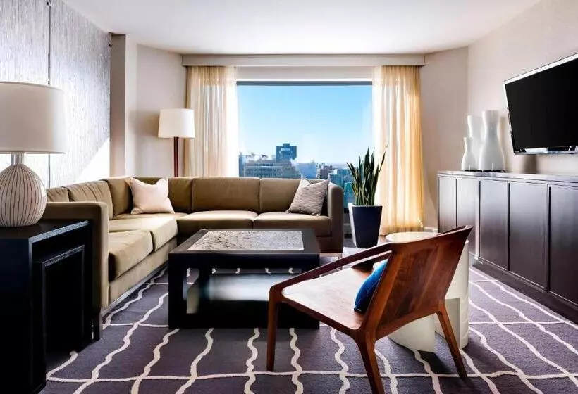 Szálloda The Westin Ottawa