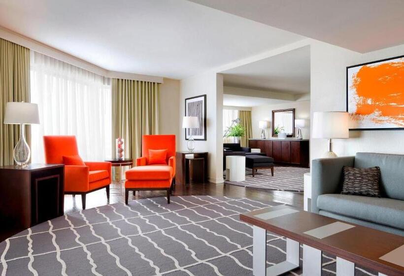 فندق The Westin Ottawa