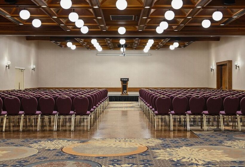 Valhalla Hotel & Conference Centre