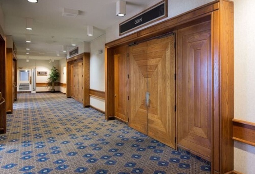 Valhalla Hotel & Conference Centre