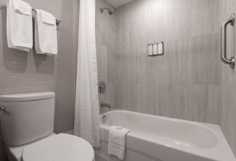 Valhalla Hotel & Conference Centre