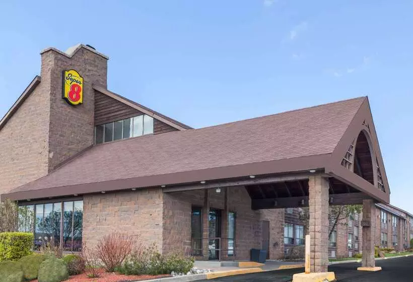 Motel Super 8 By Wyndham Sudbury On