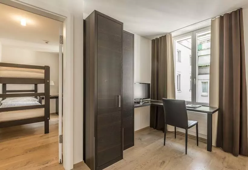 Hotelli Alpina Luzern