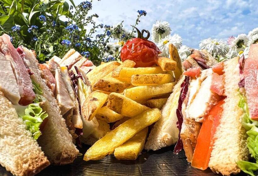 هتل Eden Palace Au Lac