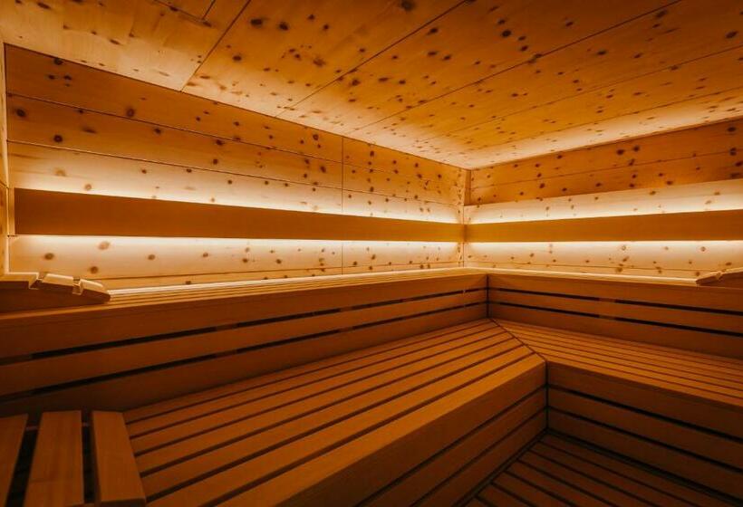 בית מלון כפרי Ermitage Wellness  & Spa