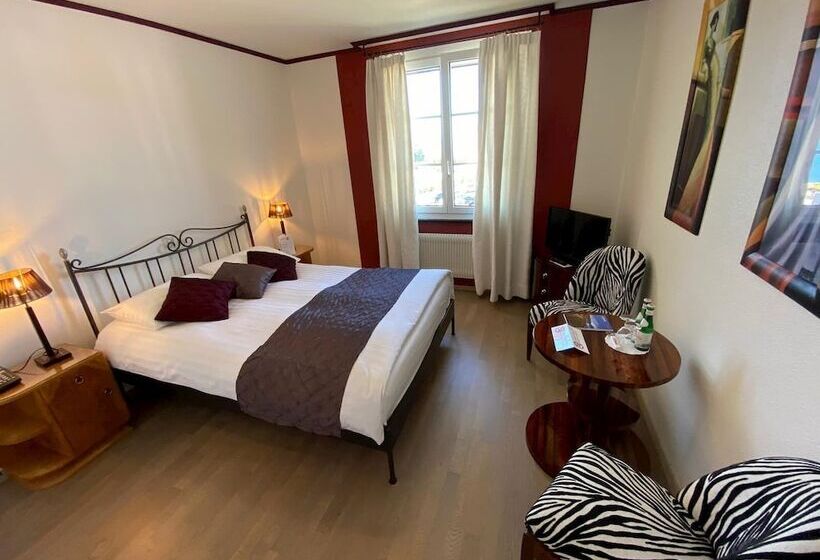 هتل Hostellerie De Genève
