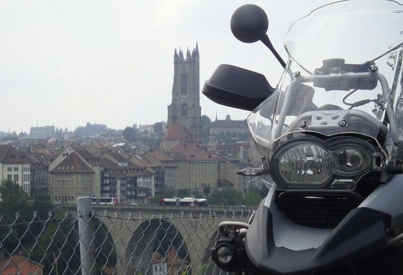 هتل Hôtel Du Grand Pré