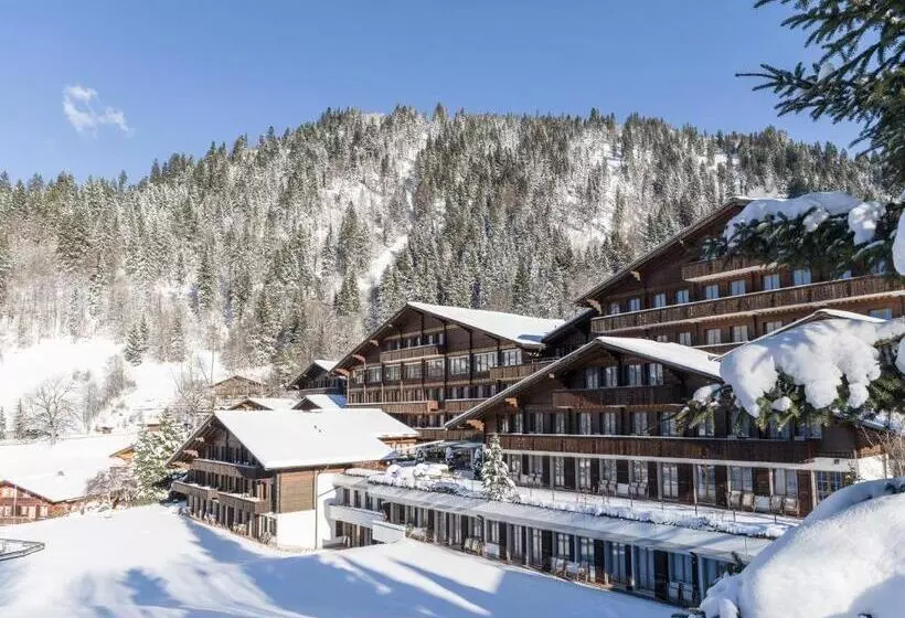 Hotel Huus Gstaad
