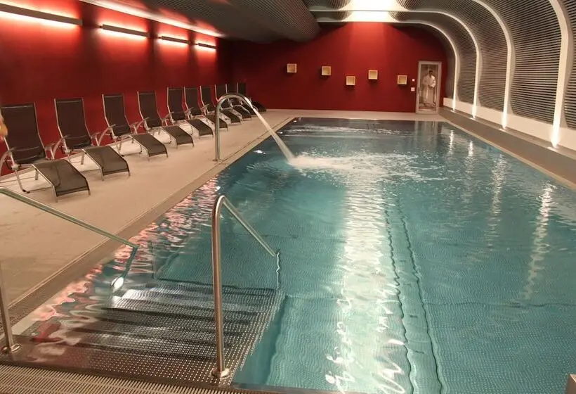 ホテル Le Mirabeau Resort & Spa Zermatt