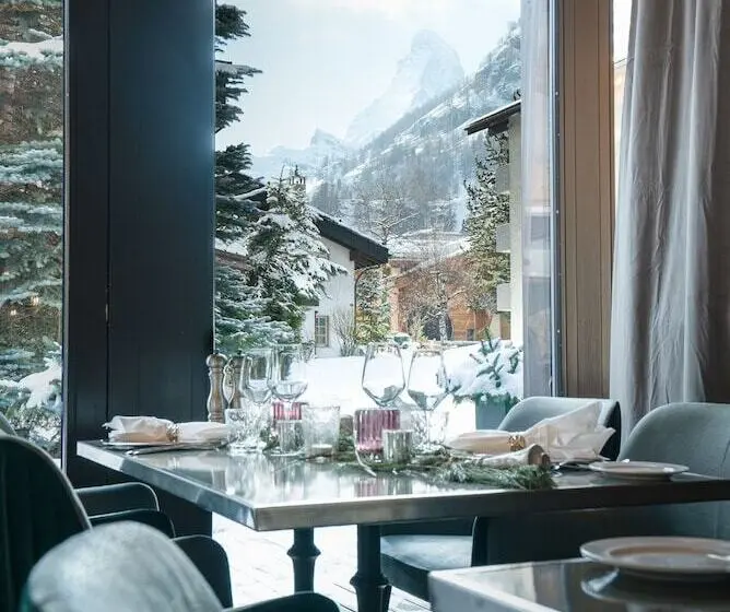 ホテル Le Mirabeau Resort & Spa Zermatt