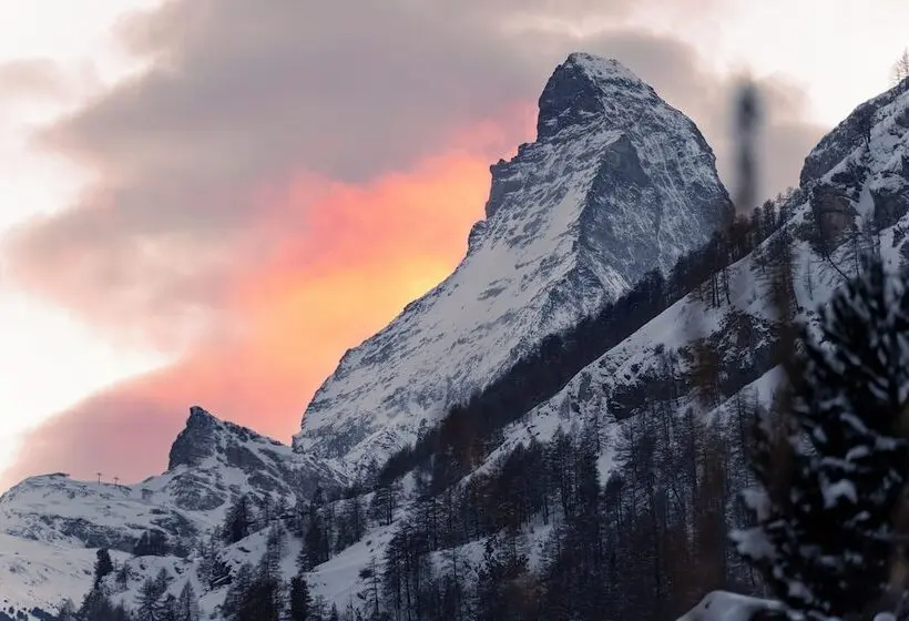 ホテル Le Mirabeau Resort & Spa Zermatt