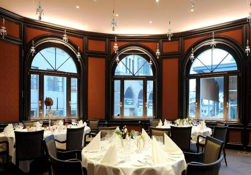 Otel Schweizerhof St. Moritz