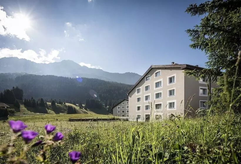 ホテル Valbella Resort