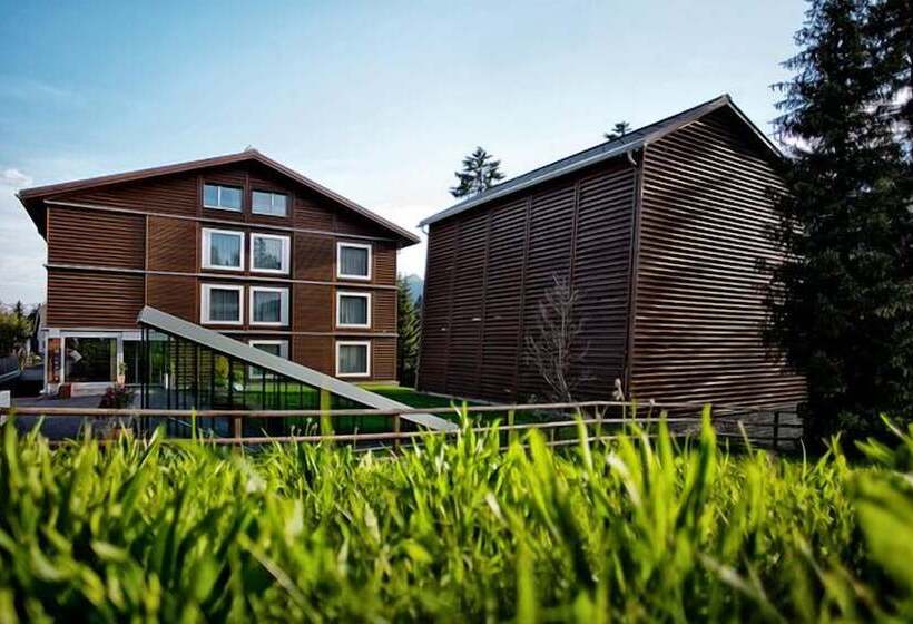 هتل Valbella Resort