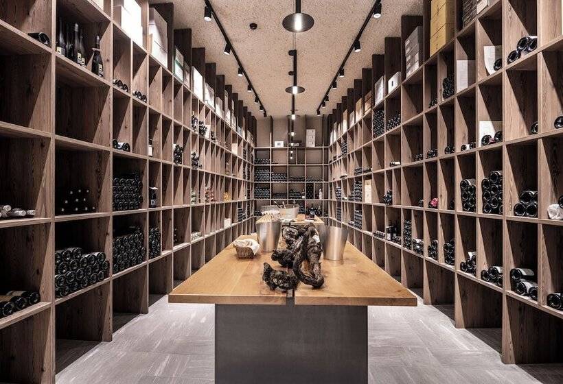 هتل Valbella Resort