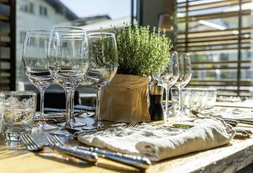 هتل Valbella Resort