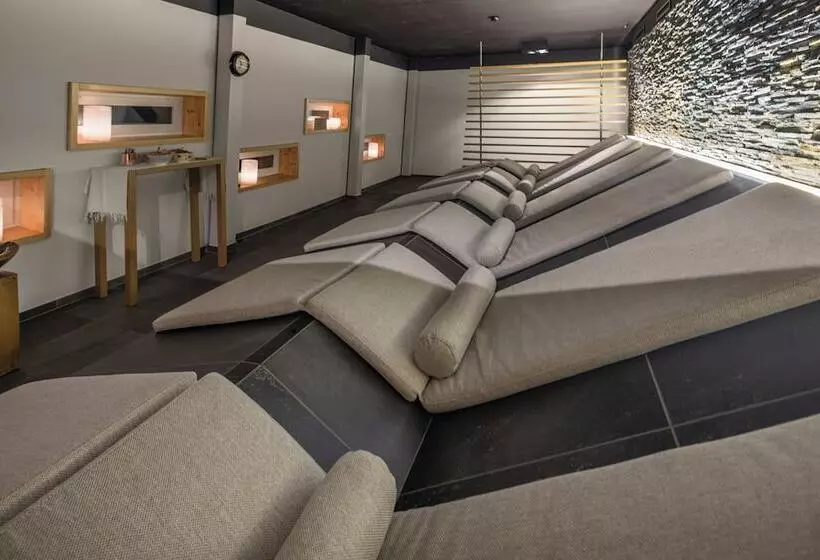 ホテル Valbella Resort