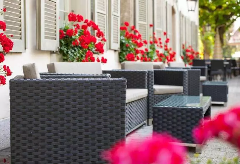 Отель Weisses Kreuz