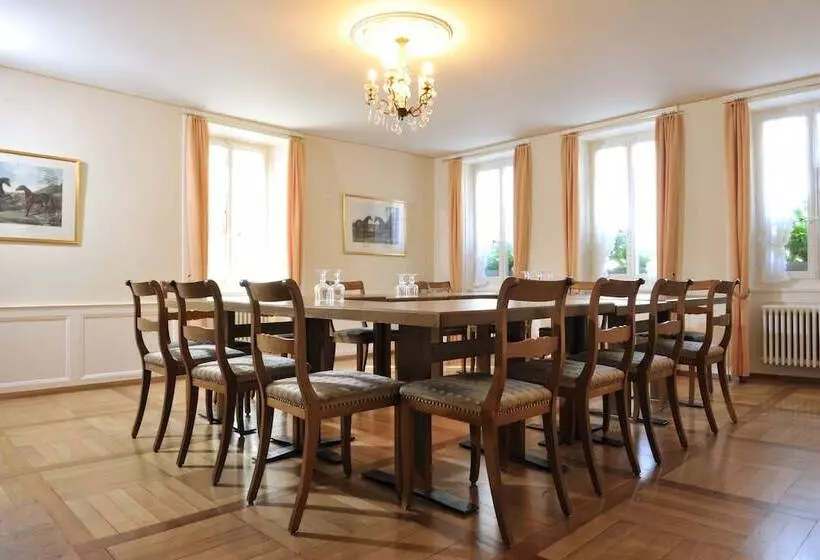 Отель Weisses Kreuz